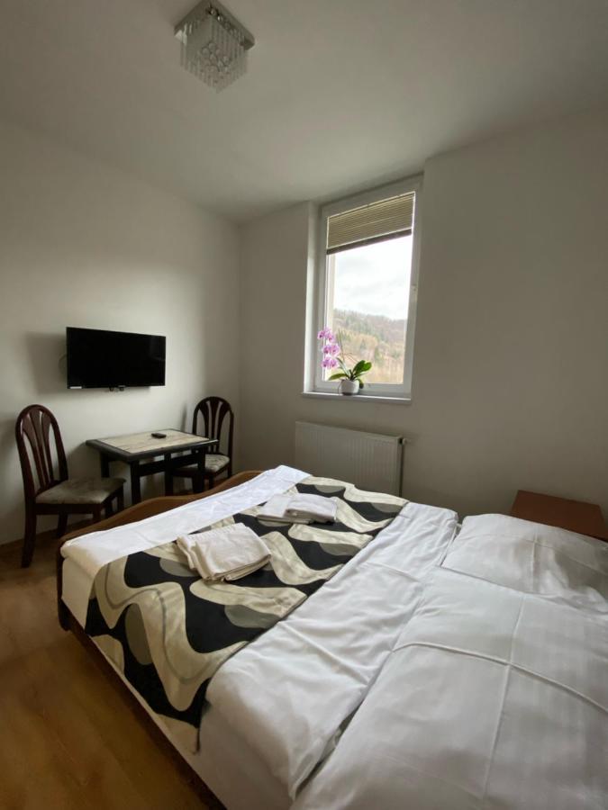 Guest House Penzion Fortuna Tvrdosin Exterior foto