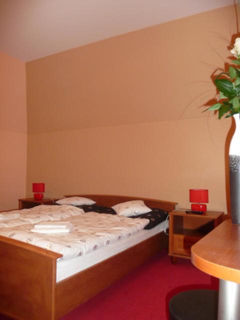 Guest House Penzion Fortuna Tvrdosin Exterior foto
